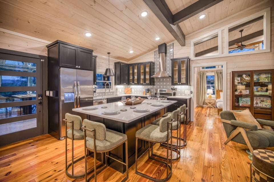 House | 3 bedrooms, high-speed internet
