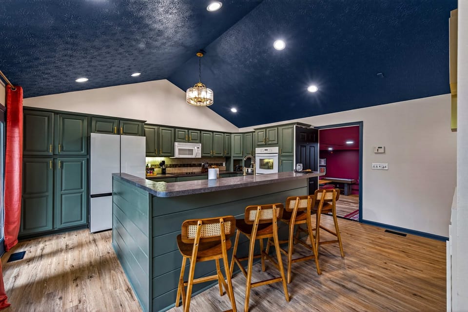 House | 4 bedrooms, high-speed internet