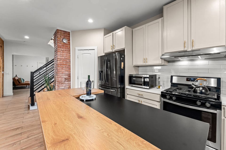 House | 4 bedrooms, high-speed internet