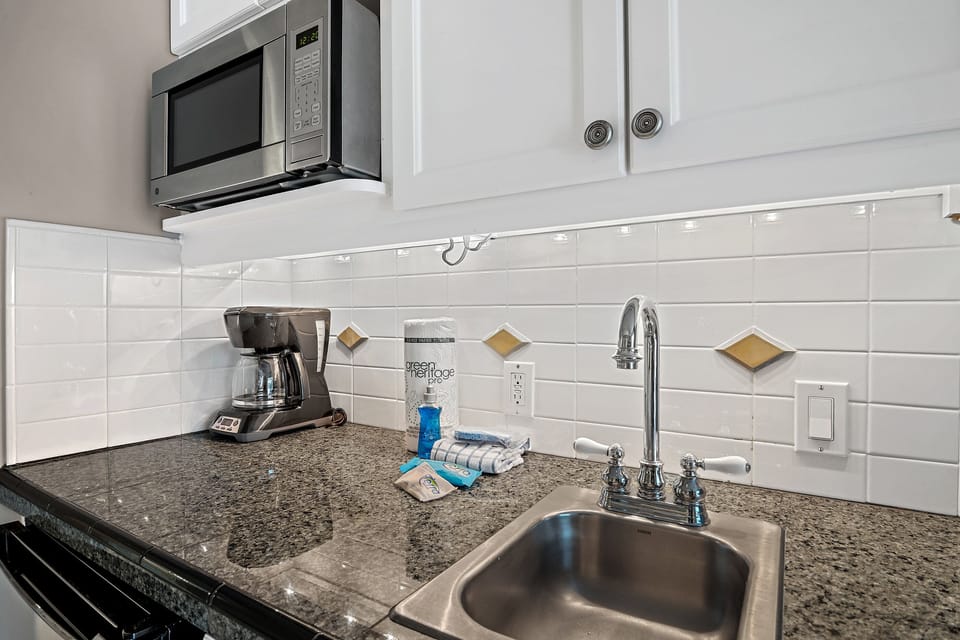 Kitchenette
