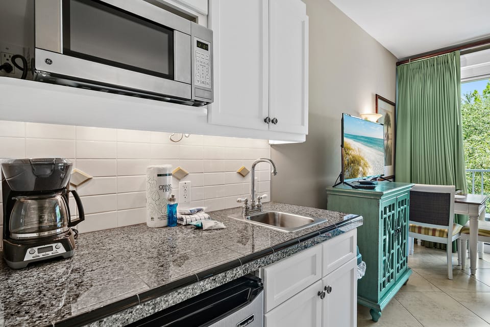 Kitchenette