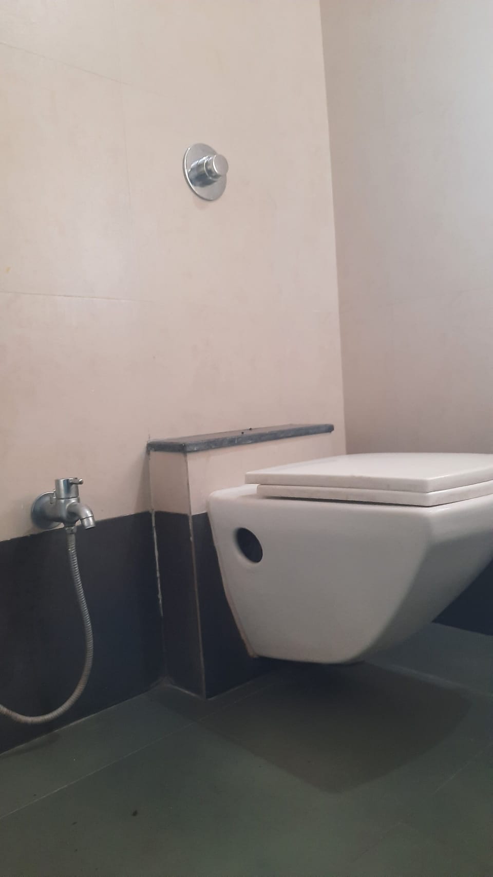 Economy Double Room, Hill View | Bathroom