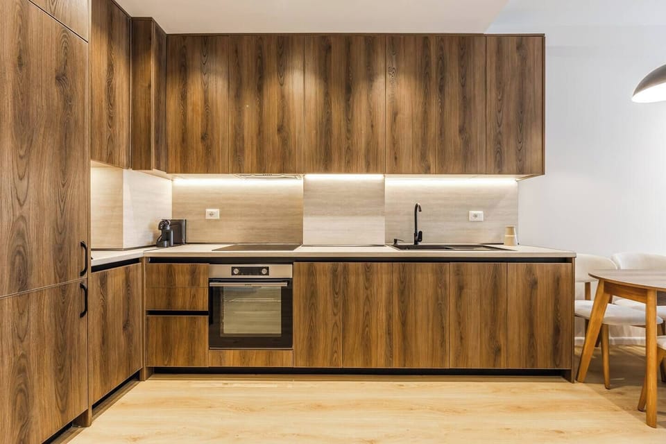 Fully-equipped kitchen