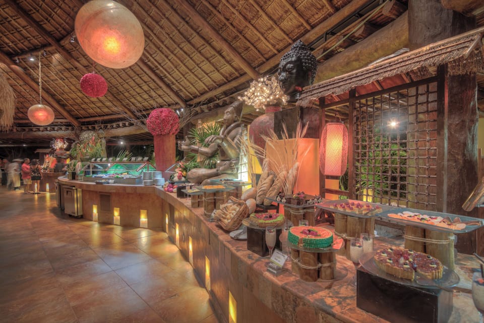 Daily buffet breakfast for a fee