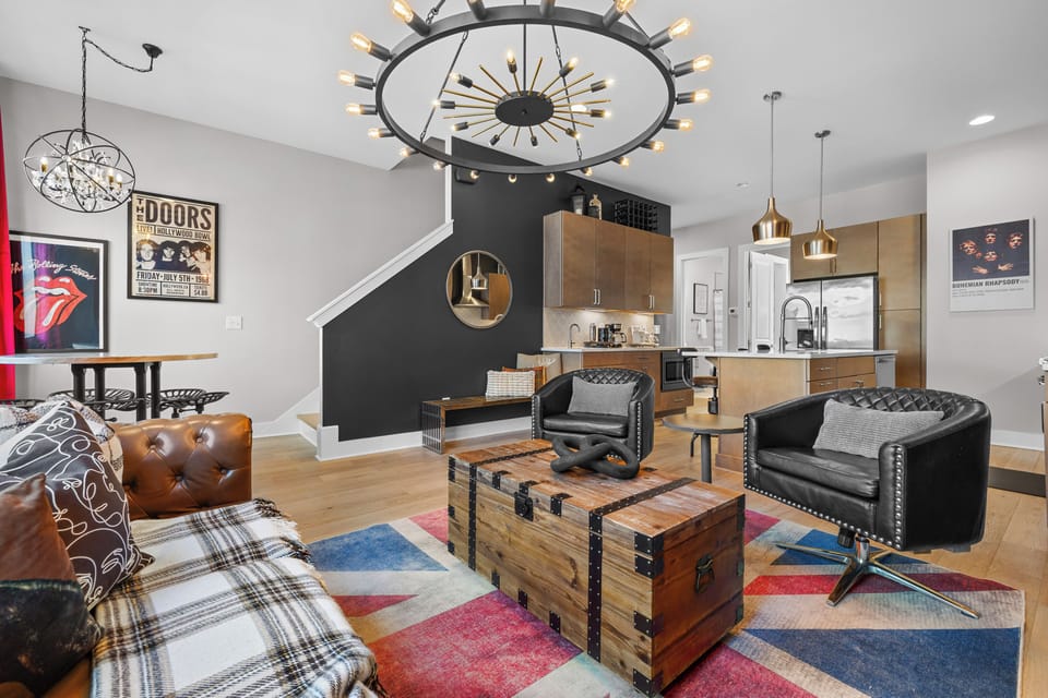 Bright open living space with modern furnishings.