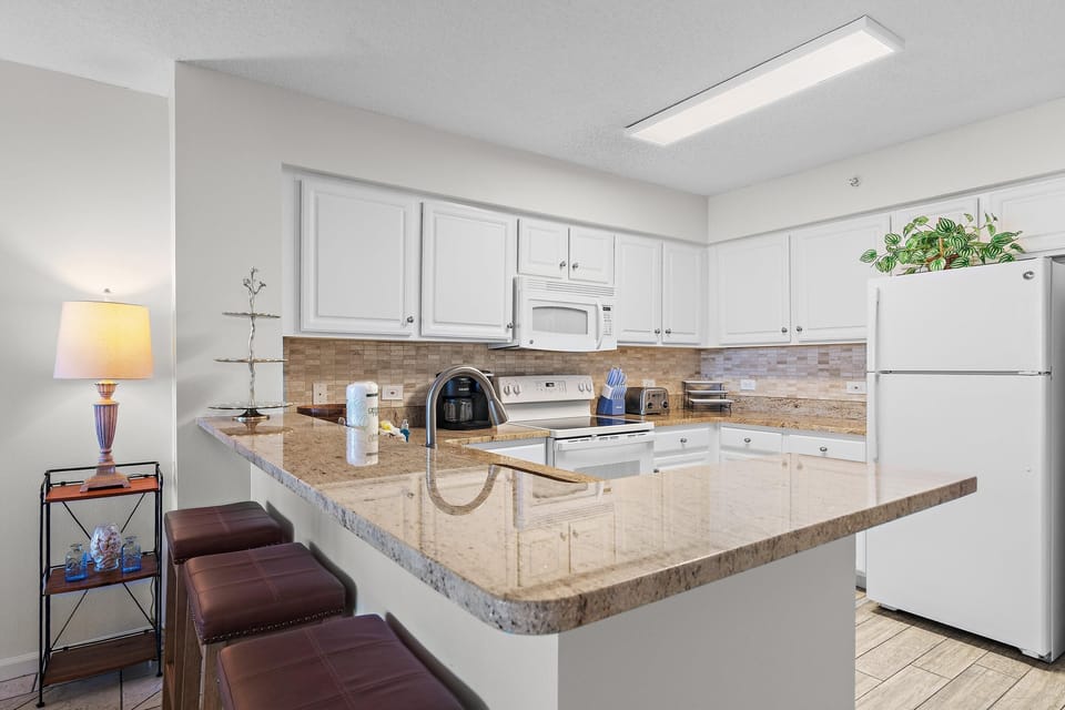 Condo, Multiple Beds (Pelican Beach Terrace 903) | Private kitchen