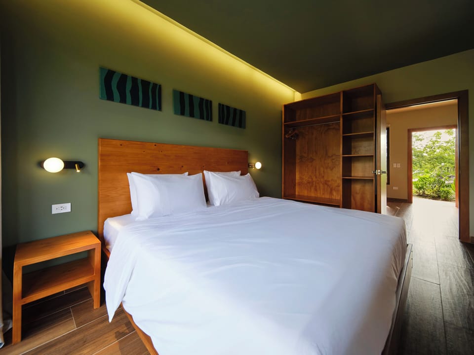 Premium Apartment | In-room safe, WiFi (free)