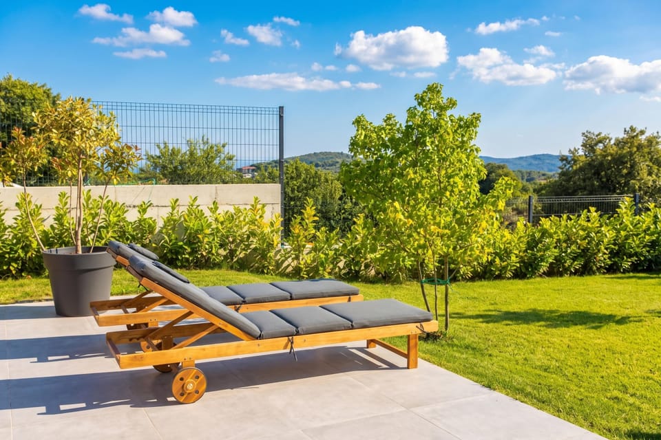 Family Villa, 3 Bedrooms, Balcony, Mountainside (Vineyard Panorama Villa With Pool And) | Property grounds