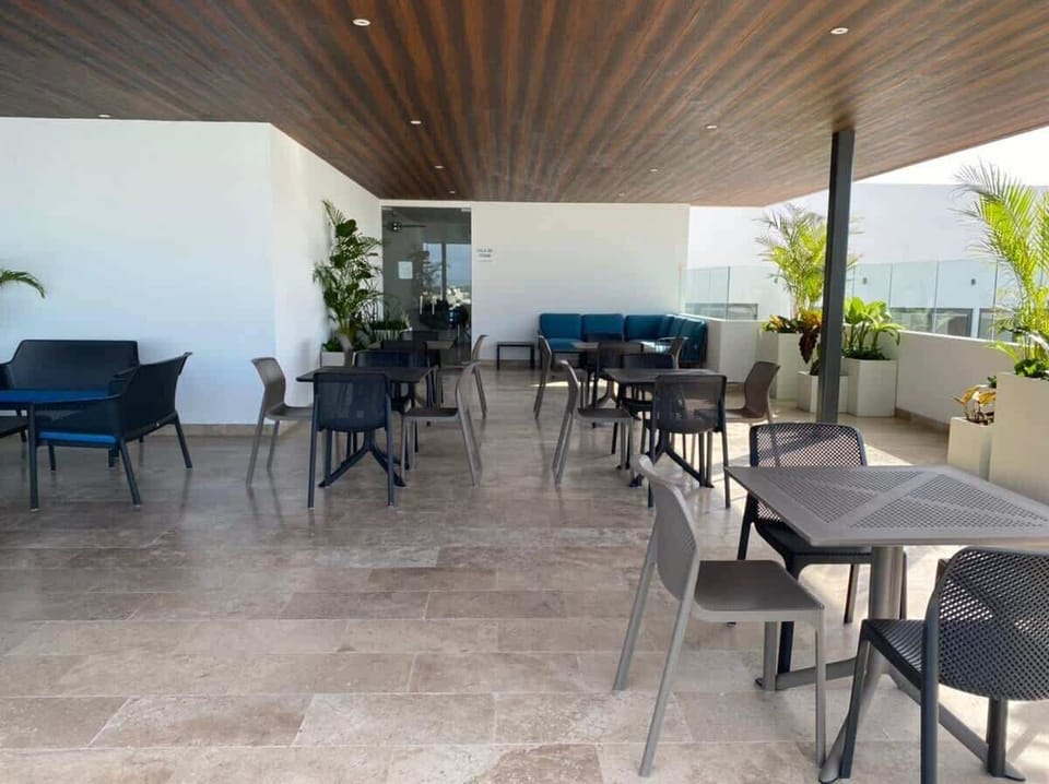 Rooftop bar for adults only with spectacular views