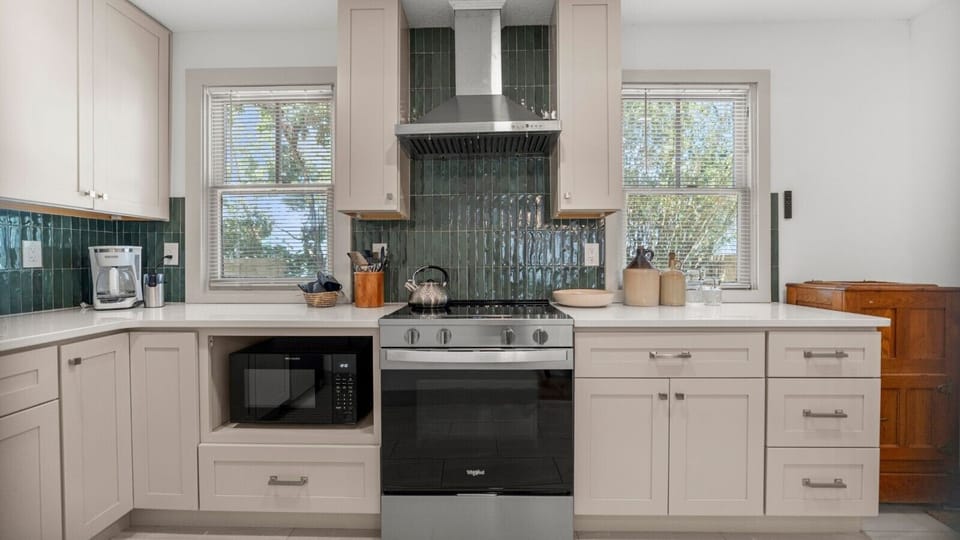 Fully stocked with everything you need to cook at home.