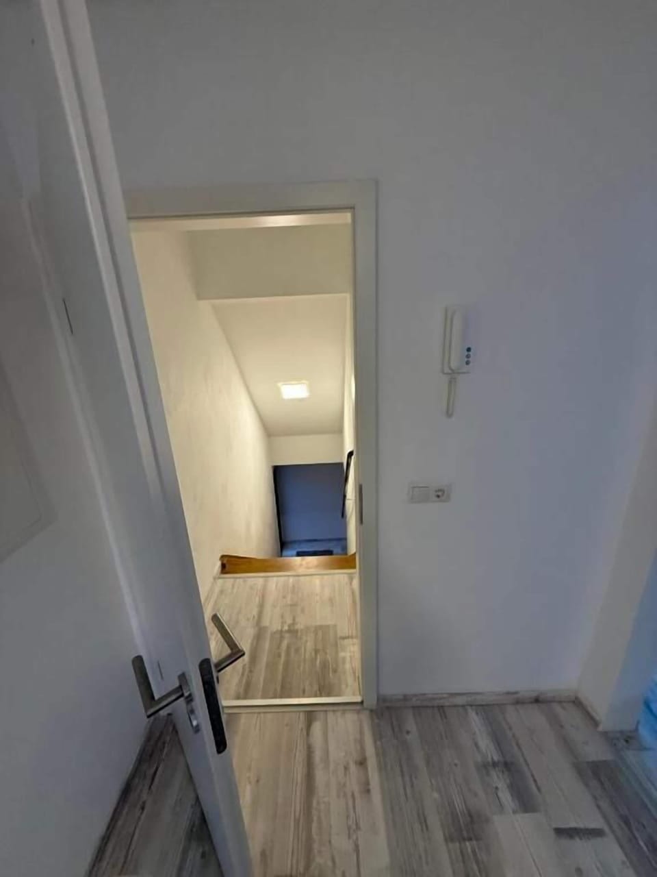 Apartment, Balcony, City View | Interior