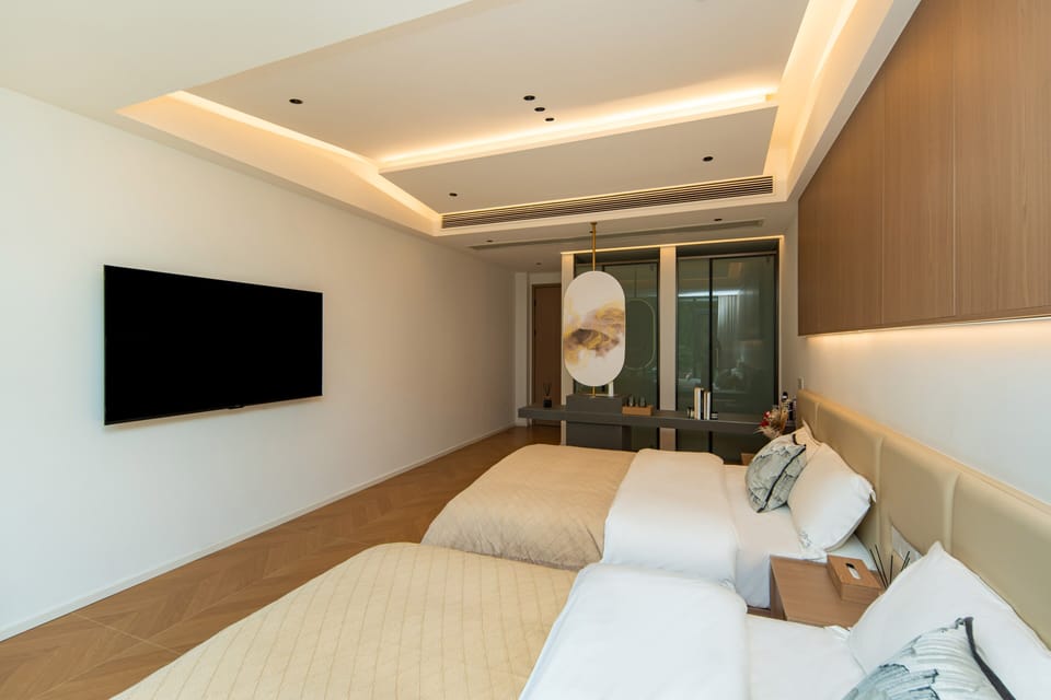 Comfort Double or Twin Room, Hot Tub, Courtyard Area | Premium bedding, minibar (free items), WiFi (free)