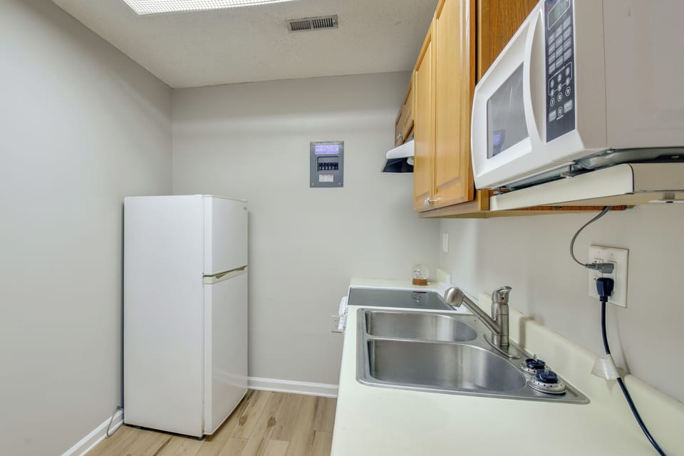 2nd Kitchen | Basement Floor