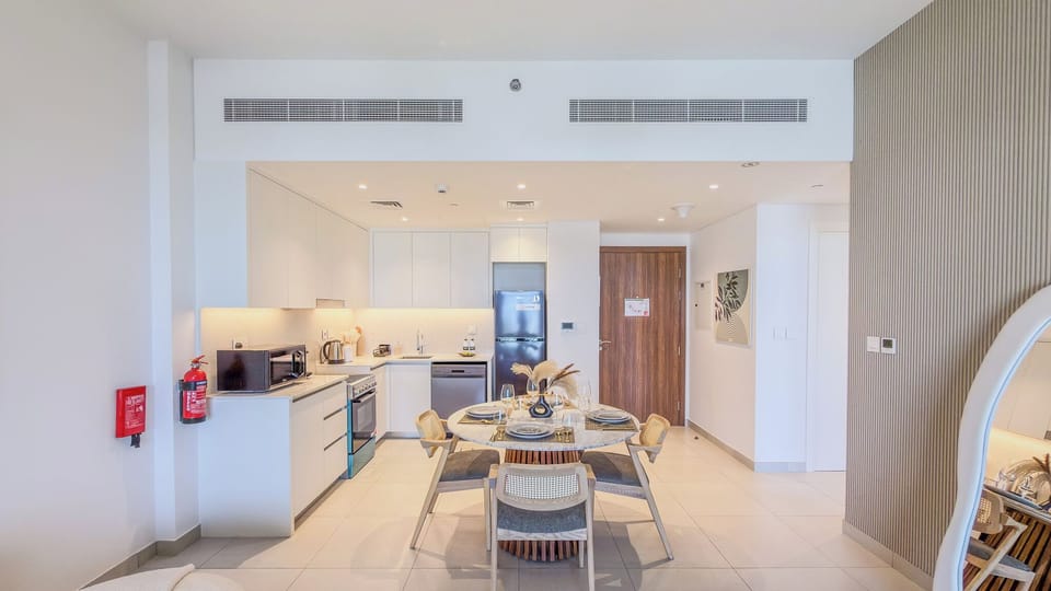 Apartment, Balcony, City View | Private kitchen | Espresso maker, coffee/tea maker