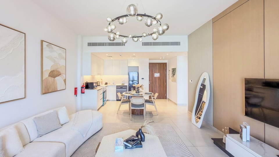 Apartment, Balcony, City View | Living area | 55-inch Smart TV with digital channels