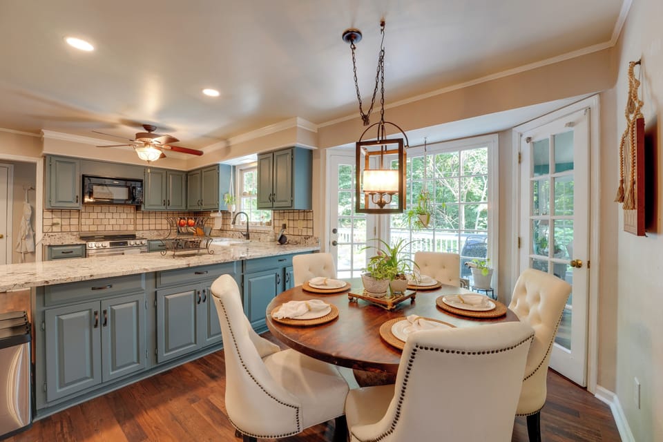 Kitchen | 1st Floor