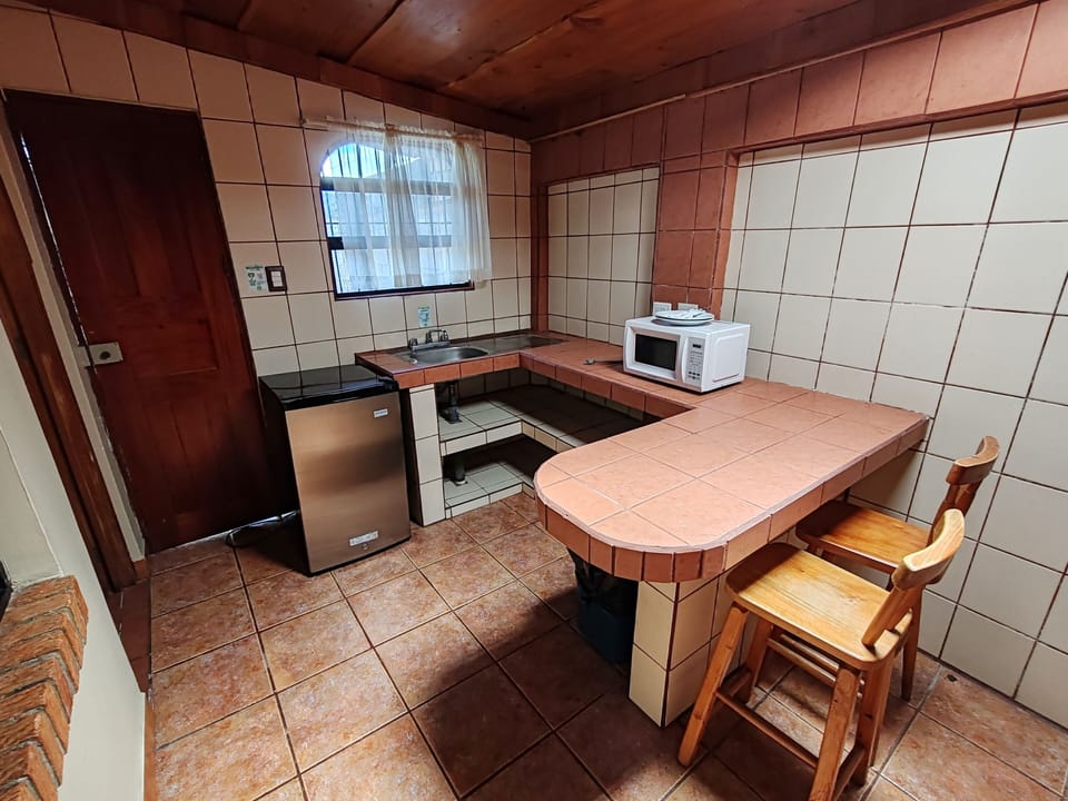 Superior Room, 1 Bedroom | Private kitchenette | Coffee/tea maker