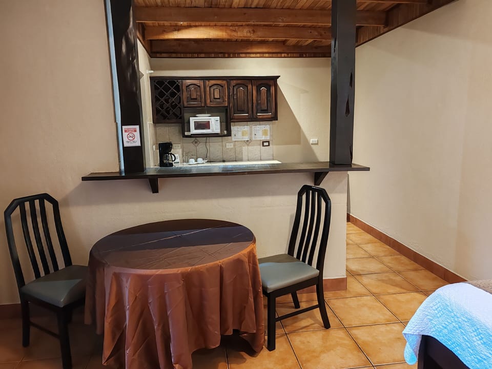 Superior Room, 1 Bedroom | Iron/ironing board, rollaway beds, free WiFi, bed sheets