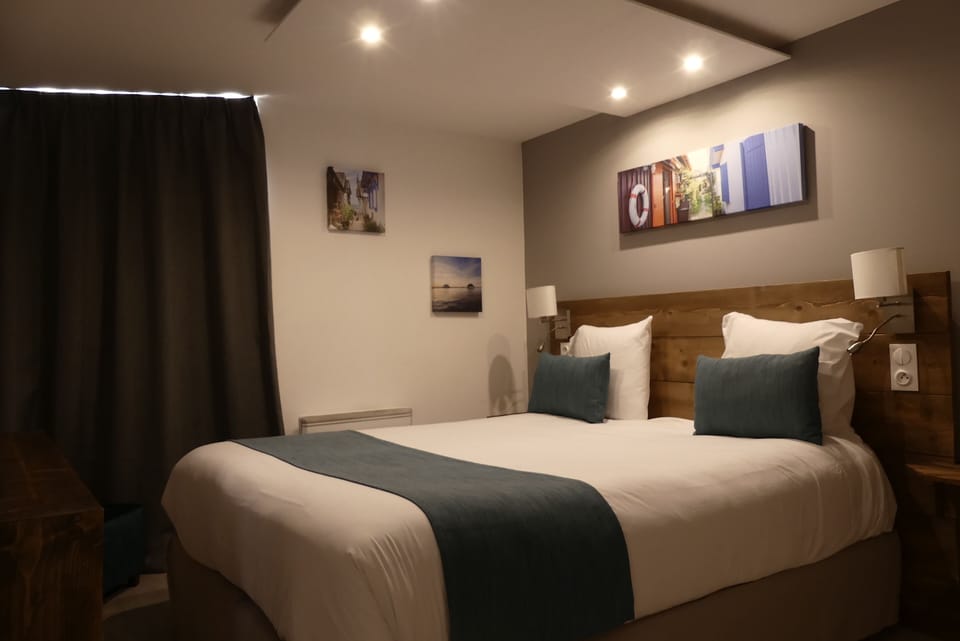 Superior Double Room | Premium bedding, memory foam beds, individually decorated, desk