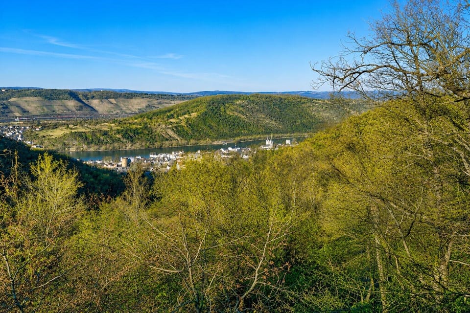 Surroundings [summer] (1-5 km)