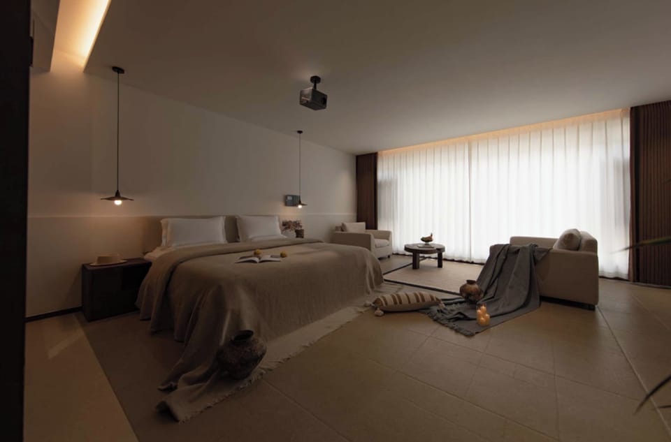 Classic Double Room, Courtyard View | Premium bedding, down comforters, minibar, blackout drapes