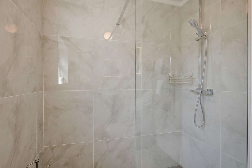Venetian Retreat, Great Yarmouth - Host & Stay