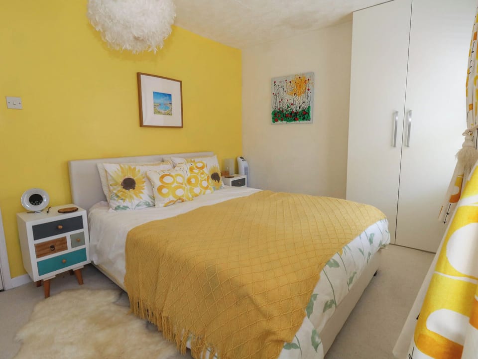 3 bedrooms, WiFi (free), individually decorated, individually furnished