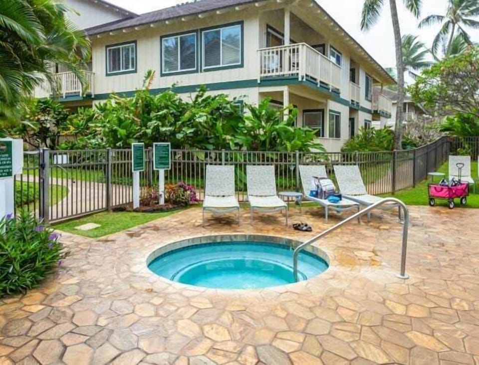 Condo, 3 Bedrooms | Pool