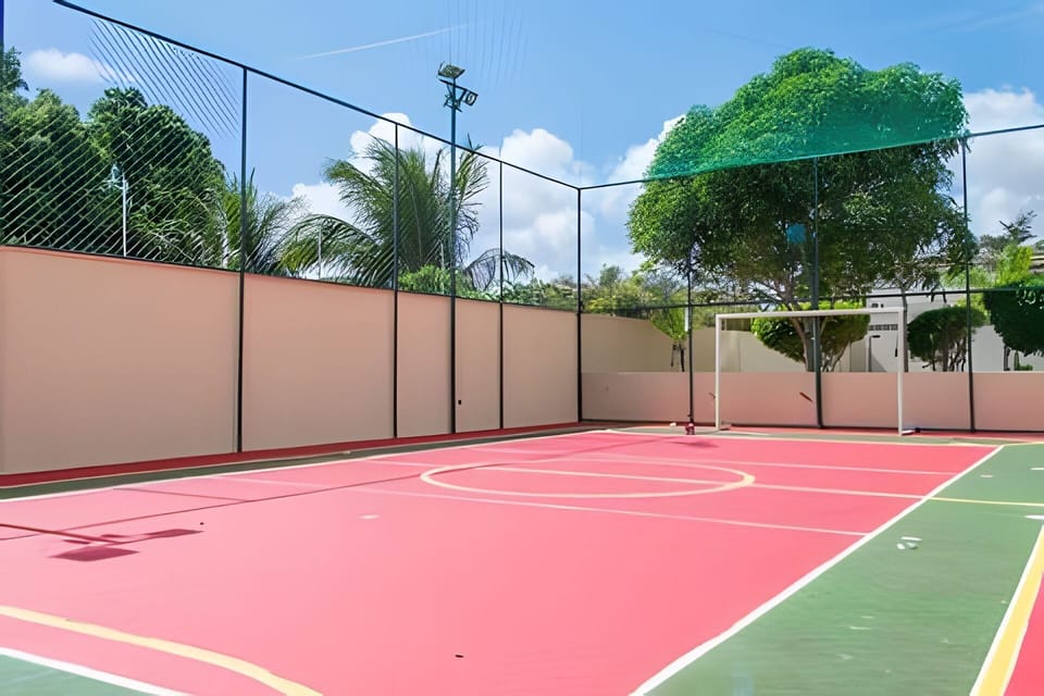 Family Apartment | Sport court