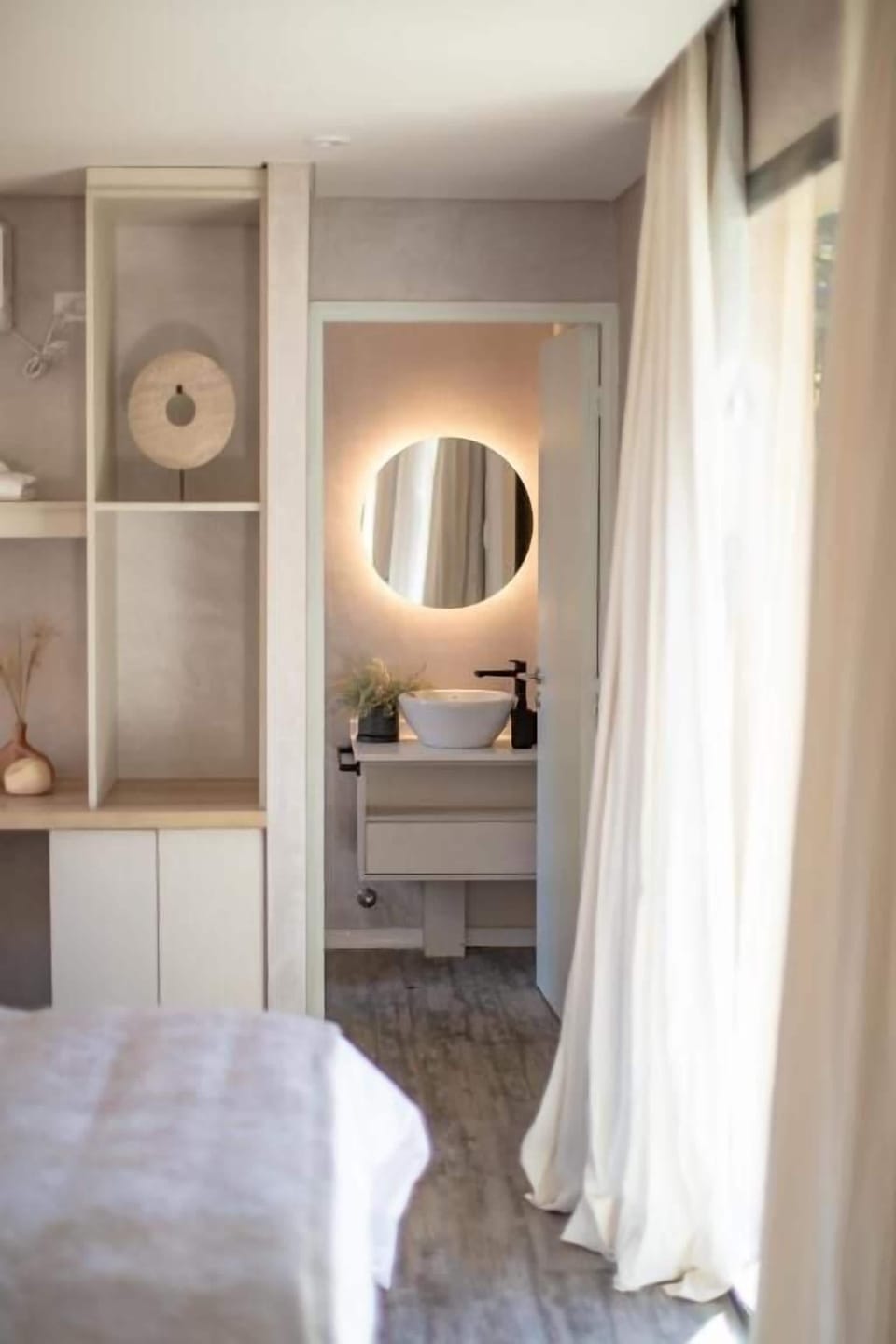 Deluxe Double or Twin Room, Garden View | In-room safe, desk, laptop workspace, blackout drapes