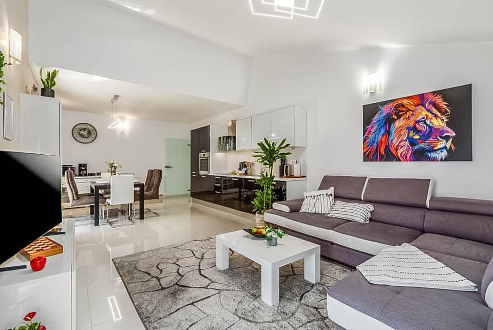 Apartment (A1) | Living room | Smart TV, Netflix, streaming services