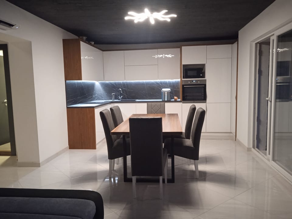 Apartment (A1) | Private kitchen | Espresso maker, fridge, microwave, oven
