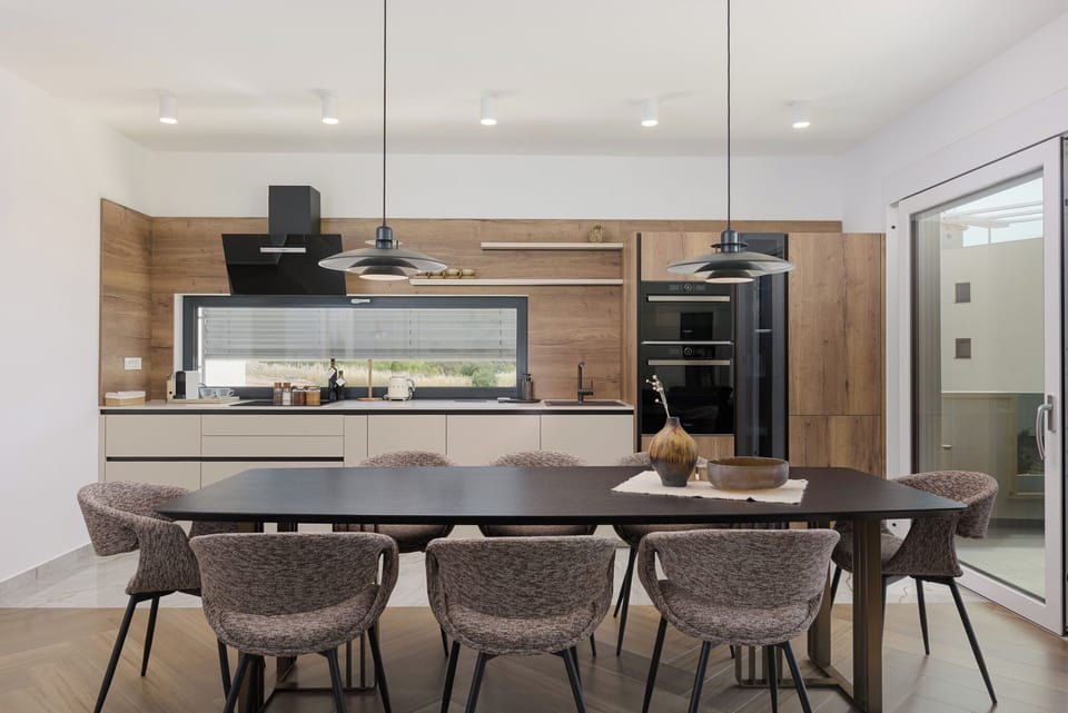 Apartment (A1) | Dining
