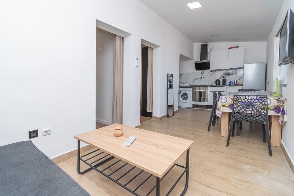 Apartment (A1) | Living room