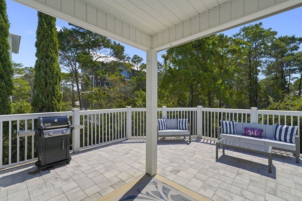 Back patio & grill