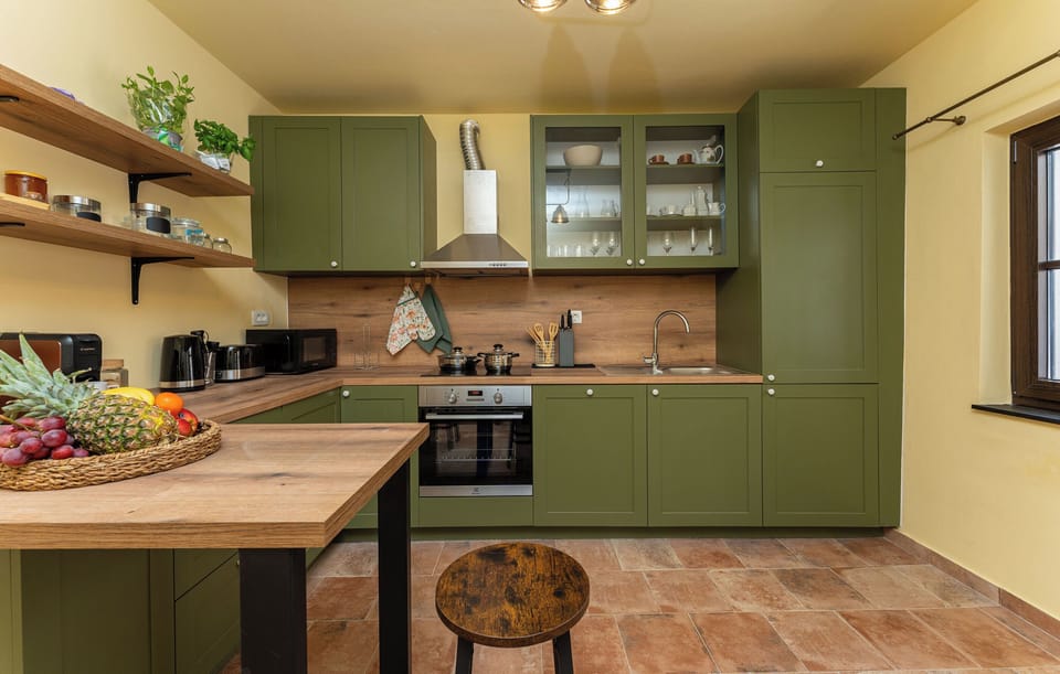 Villa | Private kitchen | Espresso maker, microwave, dishwasher, electric kettle