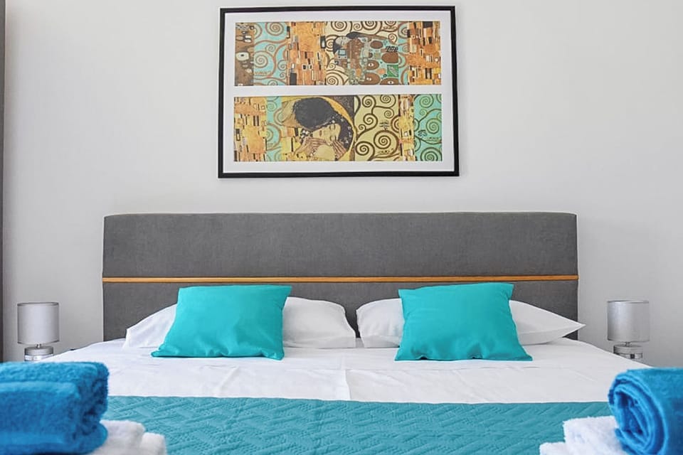 Villa | In-room safe, iron/ironing board, WiFi (free)