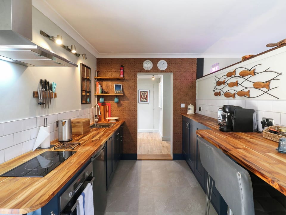 Cottage | Interior