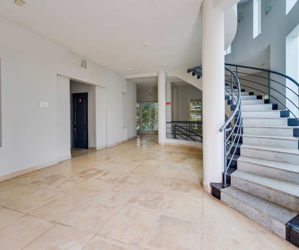House | Reception