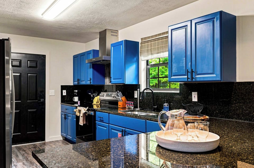 Cook in Style – This kitchen features high-end appliances, ample storage, and everything you need for a seamless culinary experience.
