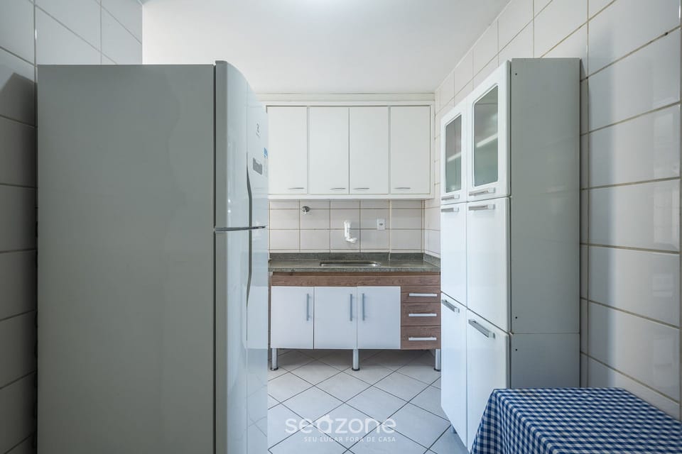 Basic Apartment | Private kitchen
