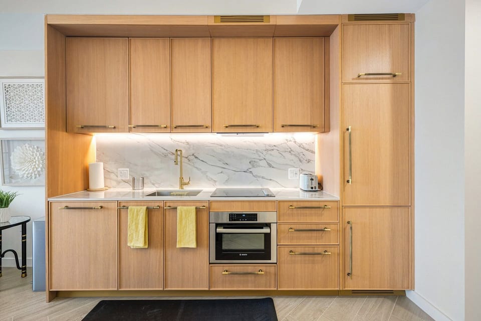 Family Apartment, Balcony, City View | Private kitchen
