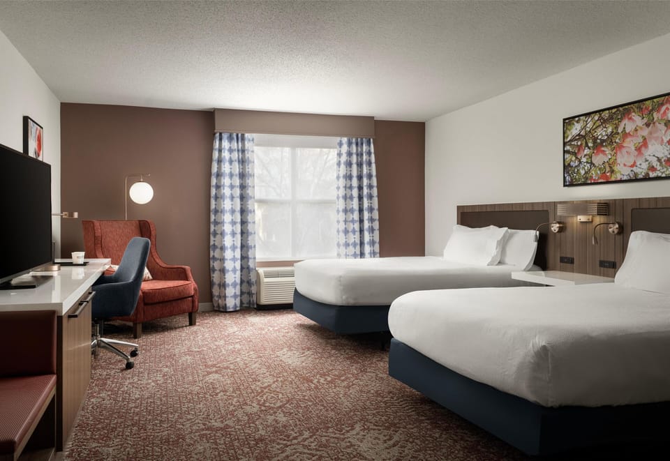 2 Queen Beds Mobility Accessible w/ Bathtub | Premium bedding, minibar, in-room safe, iron/ironing board