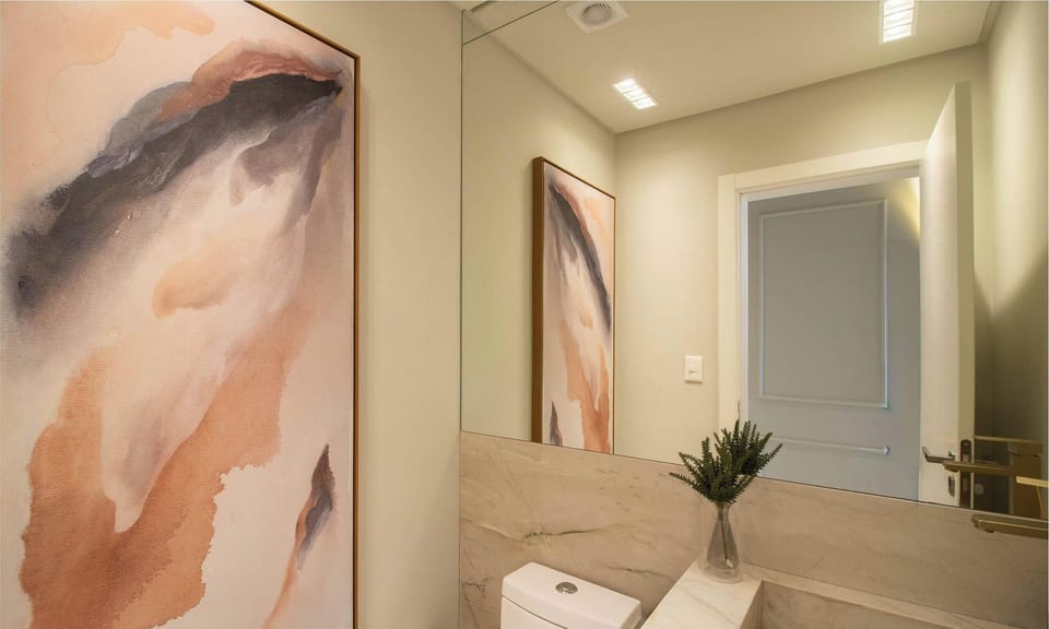 Basic Apartment | Bathroom | Shower