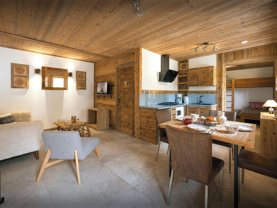 Kitchen & living room - Floor 0