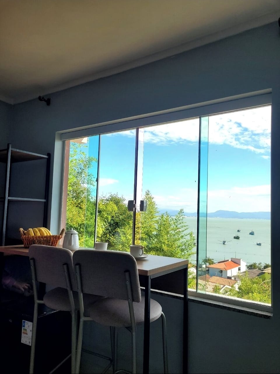 Comfort Suite, Sea View | Dining