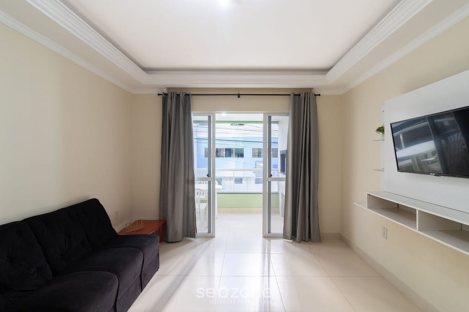 Basic Apartment | Living area | 40-inch TV with digital channels