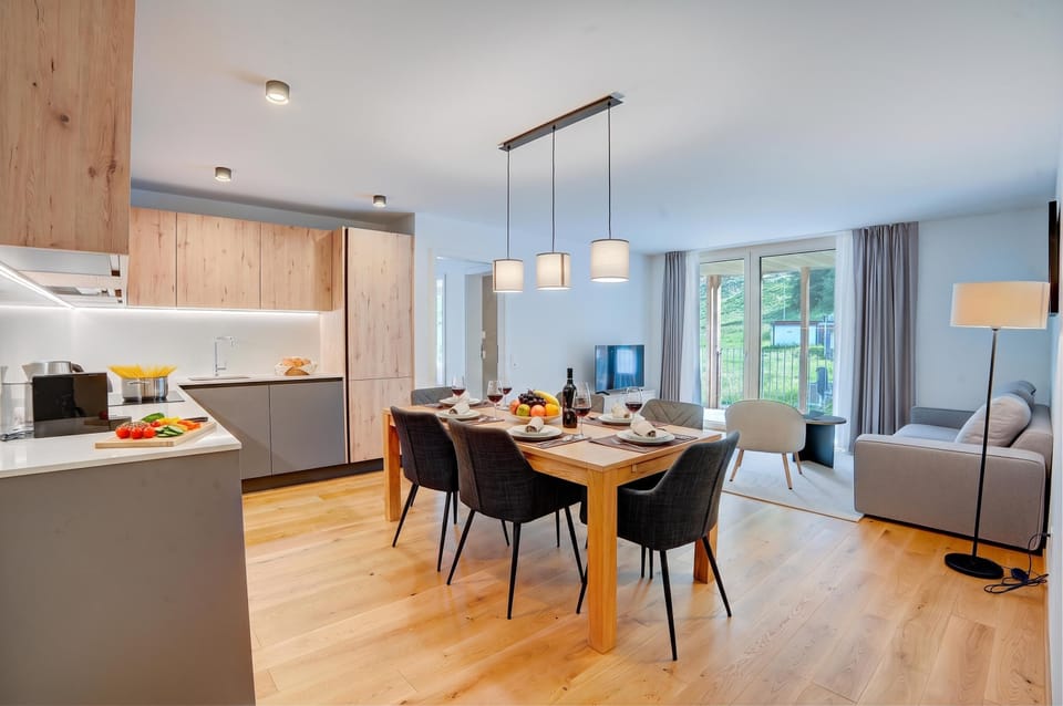 Kitchen and dining area