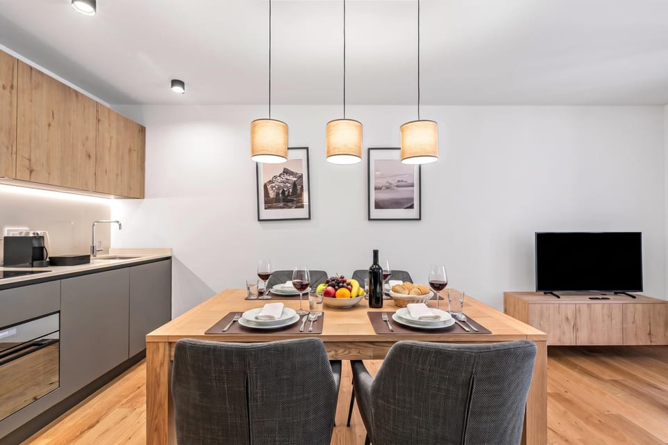 Kitchen and dining area