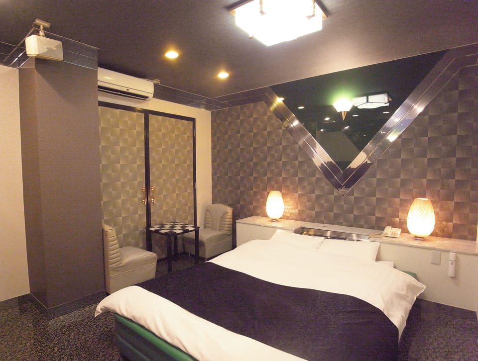 Standard Double Room | WiFi (free)